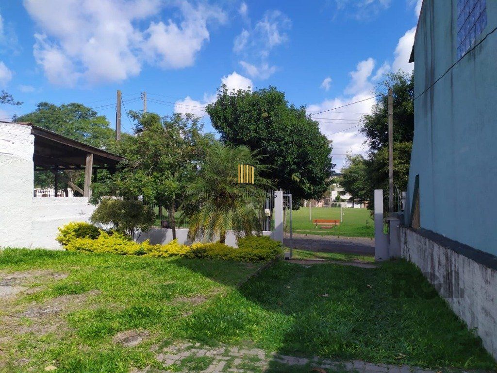 Excelente casa de 130m² com 2 dormitórios e piscina.