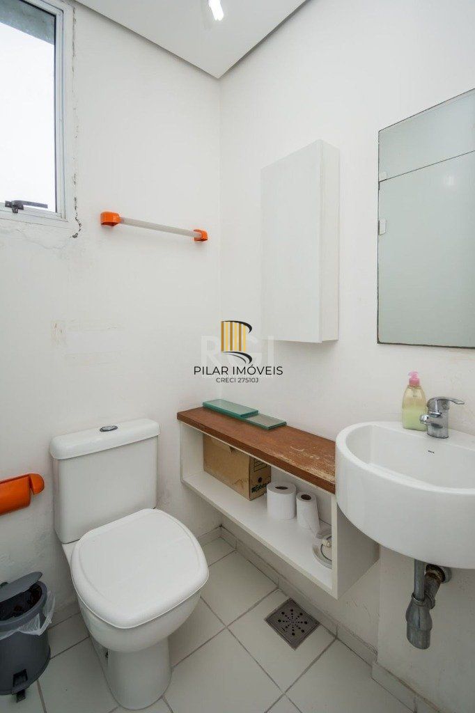 Apartamento de 3 quartos com vista para o rio á venda