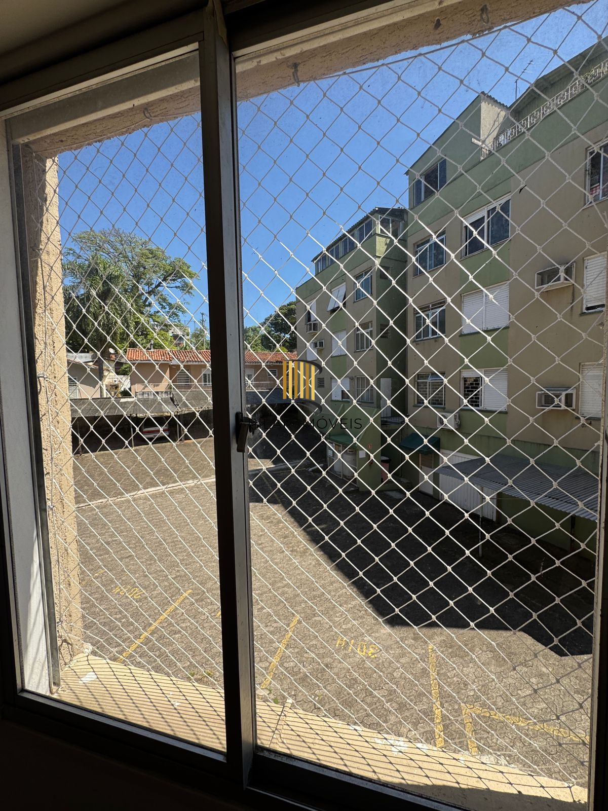 Apartamento 2 dormitórios com 2 vagas Bairro Medianeira Porto Alegre