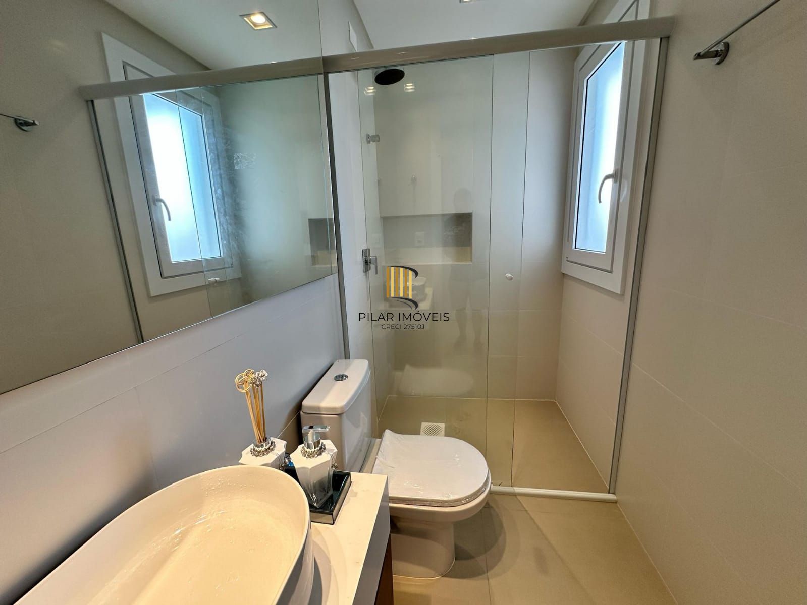 Apartamento 2 dormitórios no bairro Centro