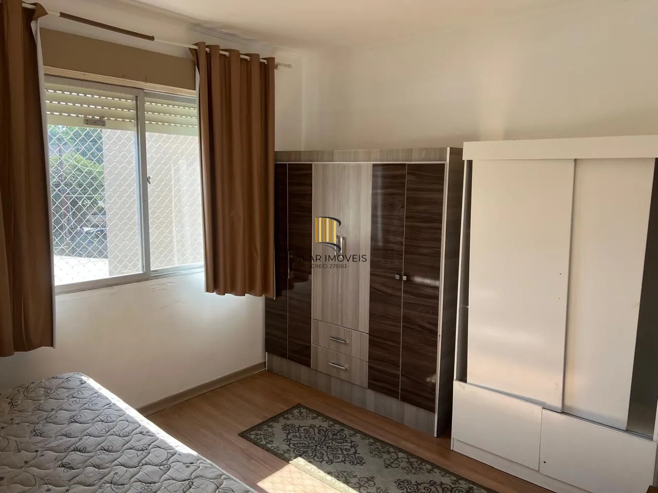 Apartamento 2 dormitórios no bairro Glória
