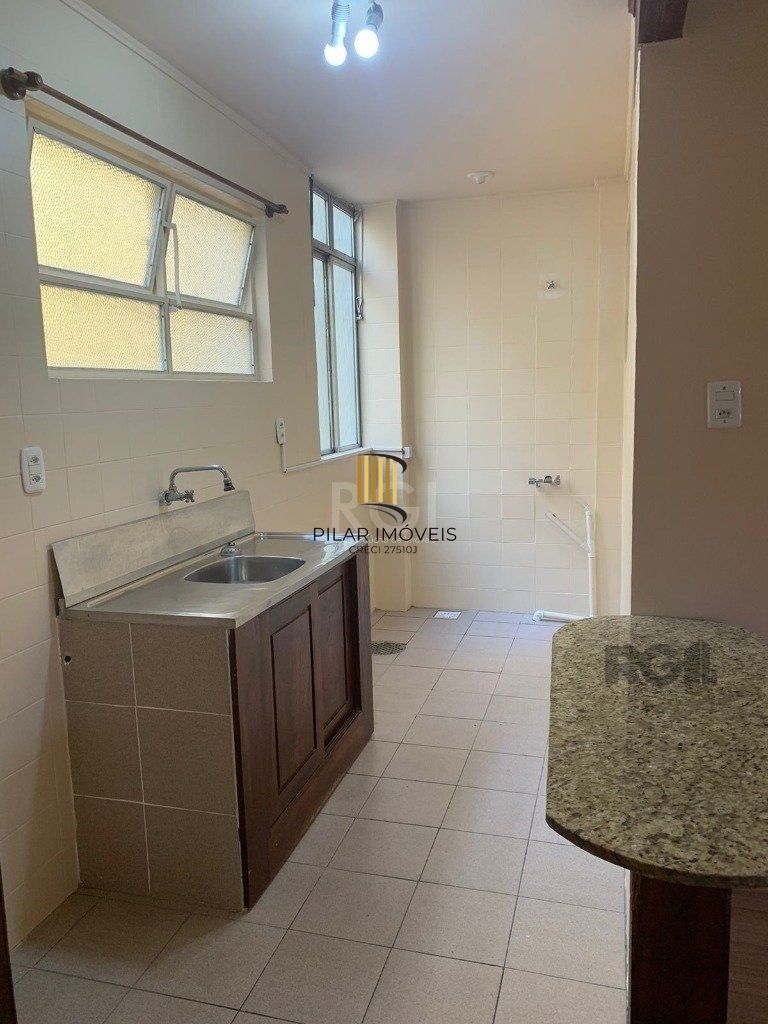 Cobertura 79m² - 1 dormitório no bairro Cidade Baixa