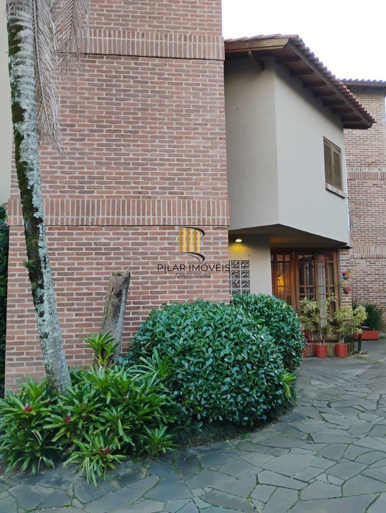 Casa em condomínio de 166m², 3 suítes 1 vaga do bairro Jardim Isabel