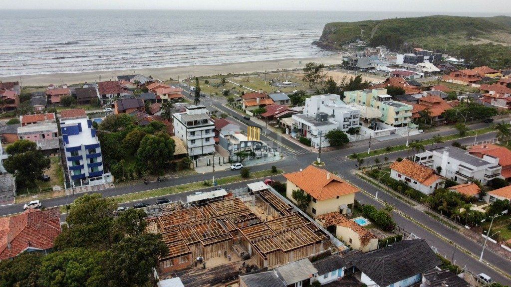 Apartamento 2 dormitórios no bairro Praia da Cal