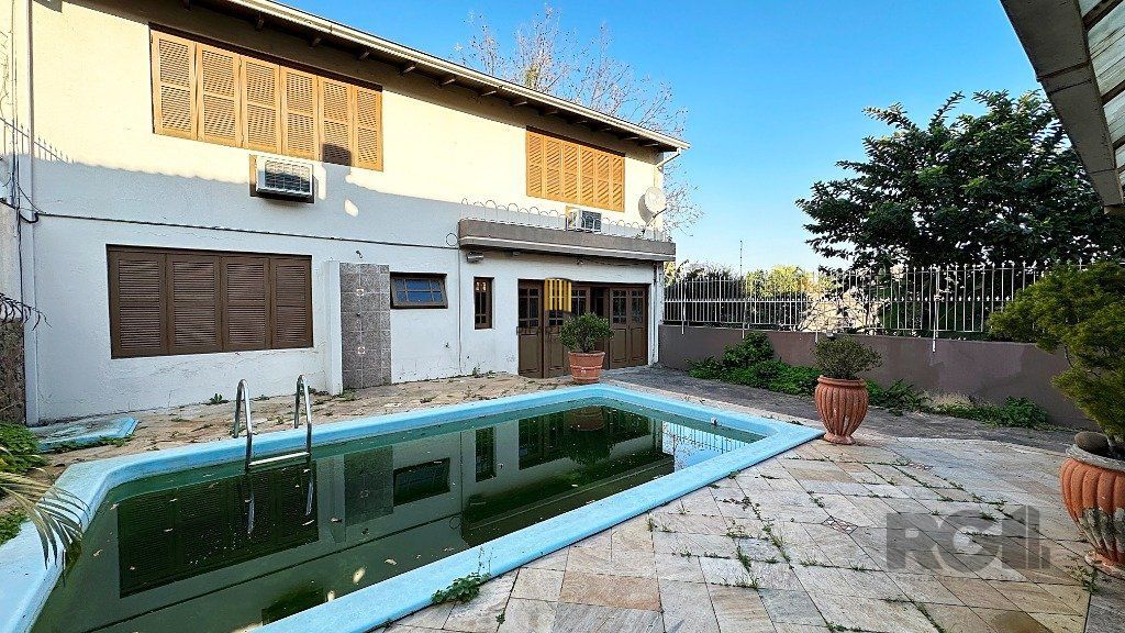 Casa à Venda no bairro Marechal Rondon em Canoas