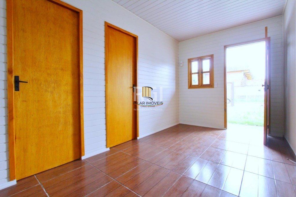 CASA BEM LOCALIZADA NA CAVALHADA EM FRENTE AO CECOPAM