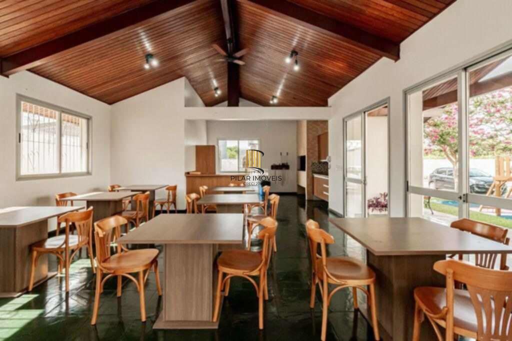 Apartamento 2 dormitórios no bairro Glória