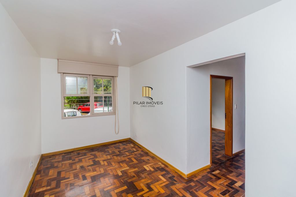 Apartamento Térreo 2 dorms à venda Rua Felizardo Furtado, Petrópolis - Porto Alegre
