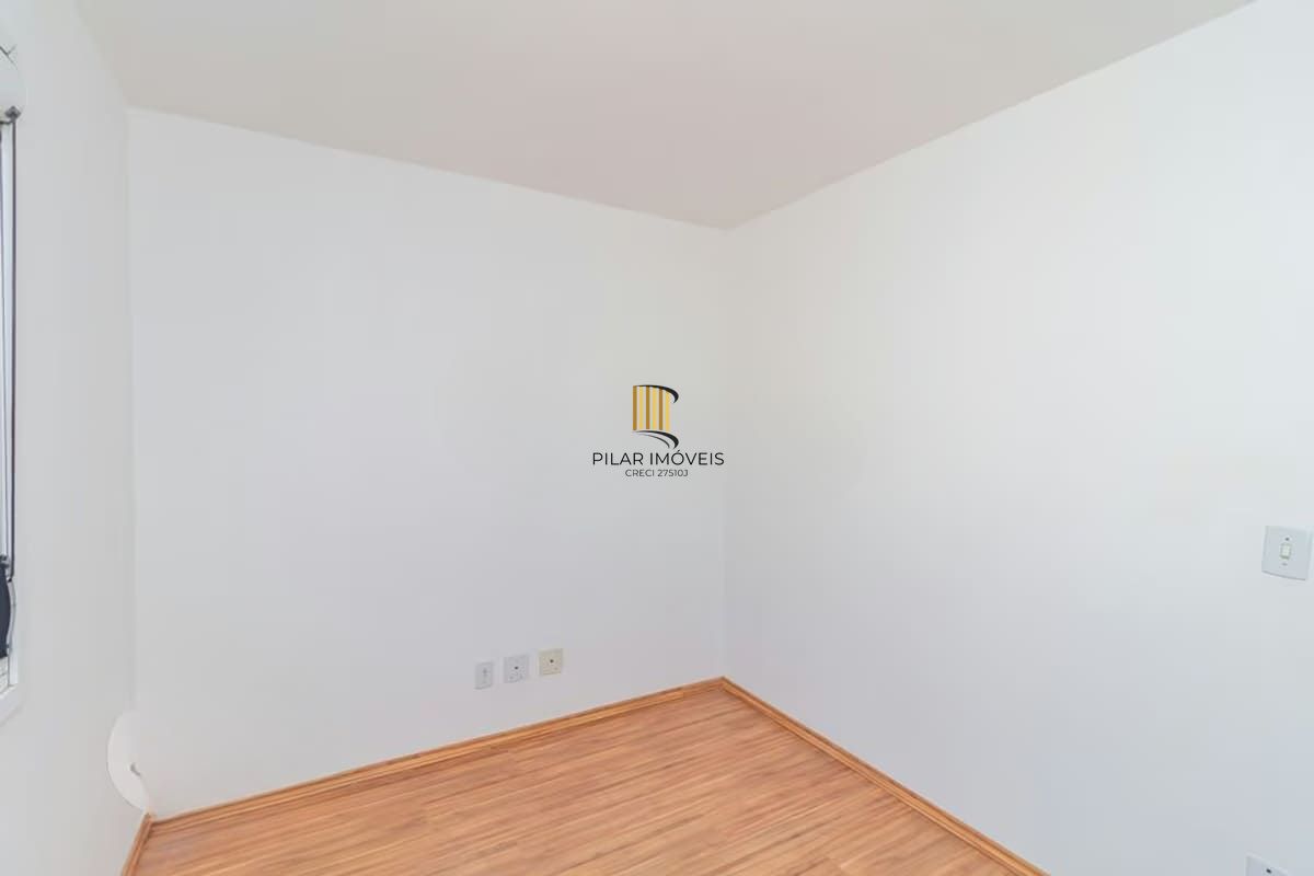 Apartamento de 2 dormitórios à venda em Hípica, Porto Alegre.