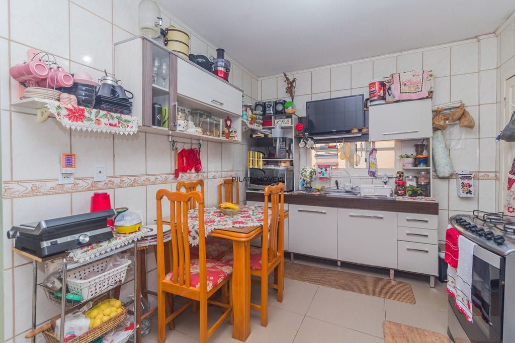 Casa 3 dormitórios à venda no Bairro Passo das Pedras