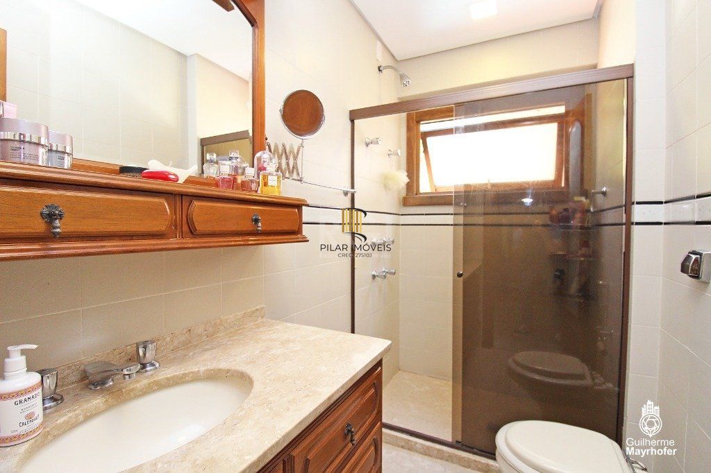 Cobertura para Venda - 230m², 3 dormitórios, sendo 2 suites, 2 vagas - Auxiliadora