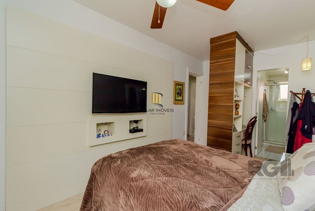 Casa em Condomínio, 157m², 4 dormitórios, 2 vagas no bairro Sarandi
