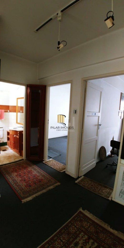 Sala comercial para Venda - 78.34m², 2 ambientes, Centro