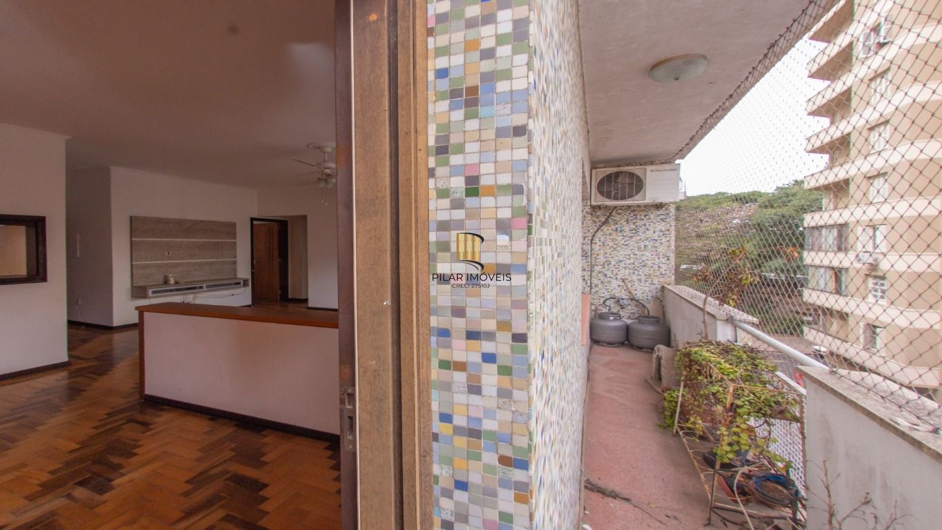 Apartamento à venda com 3 quartos 103 m²