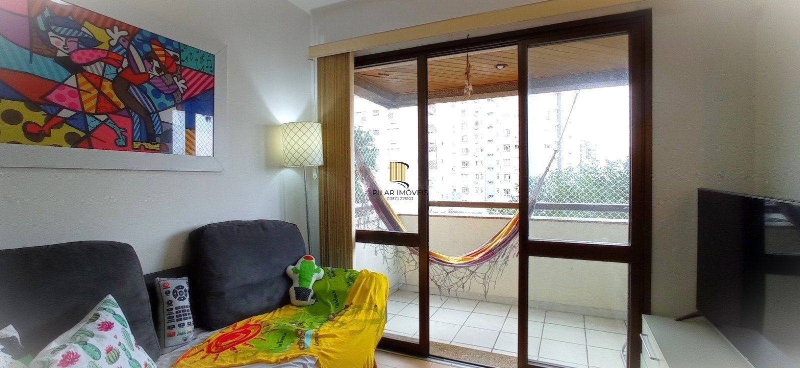 Apartamento com 2 quartos, 2 vagas e 57.37m²