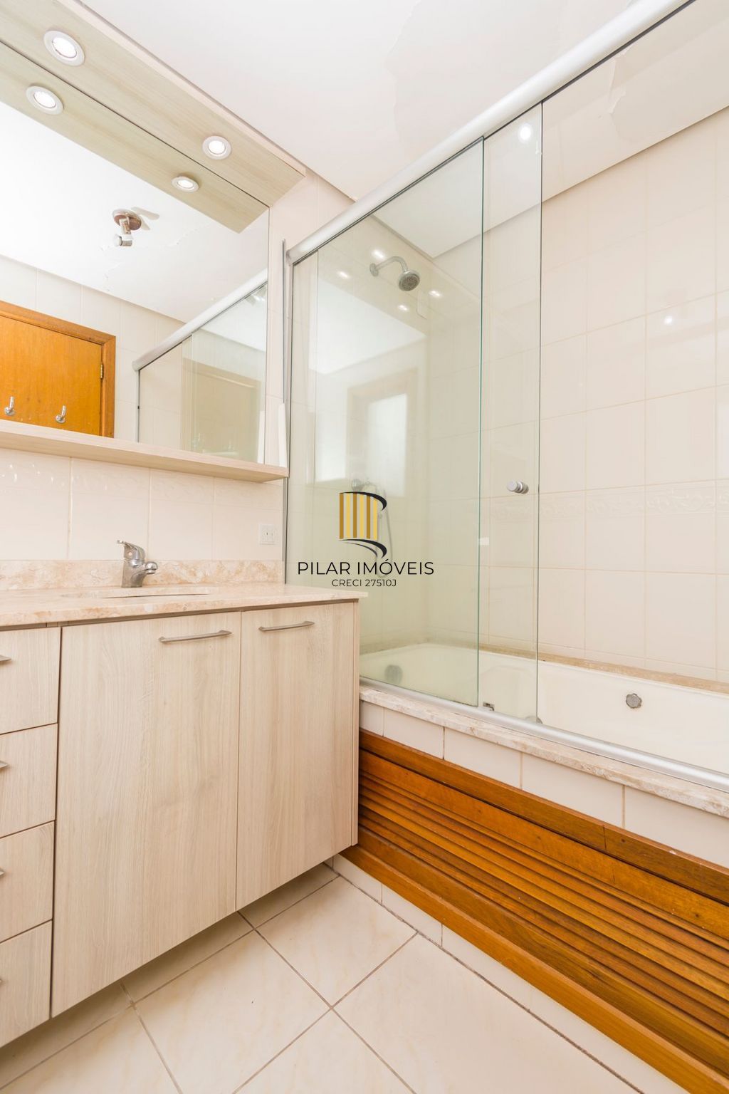 Apartamento 3 dorms à venda Rua João Ernesto Schmidt, Jardim Itu - Porto Alegre