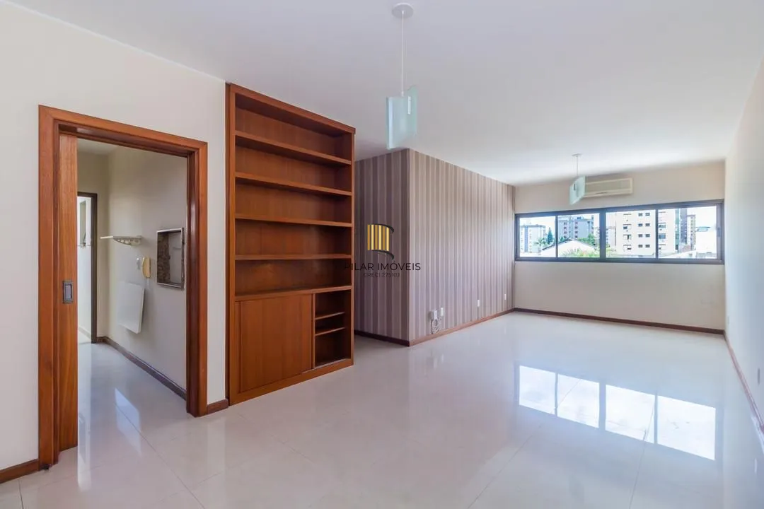 Apartamento 2 dormitorios à venda Avenida Andaraí, Passo da Areia - Porto Alegre - Pilar Imóveis