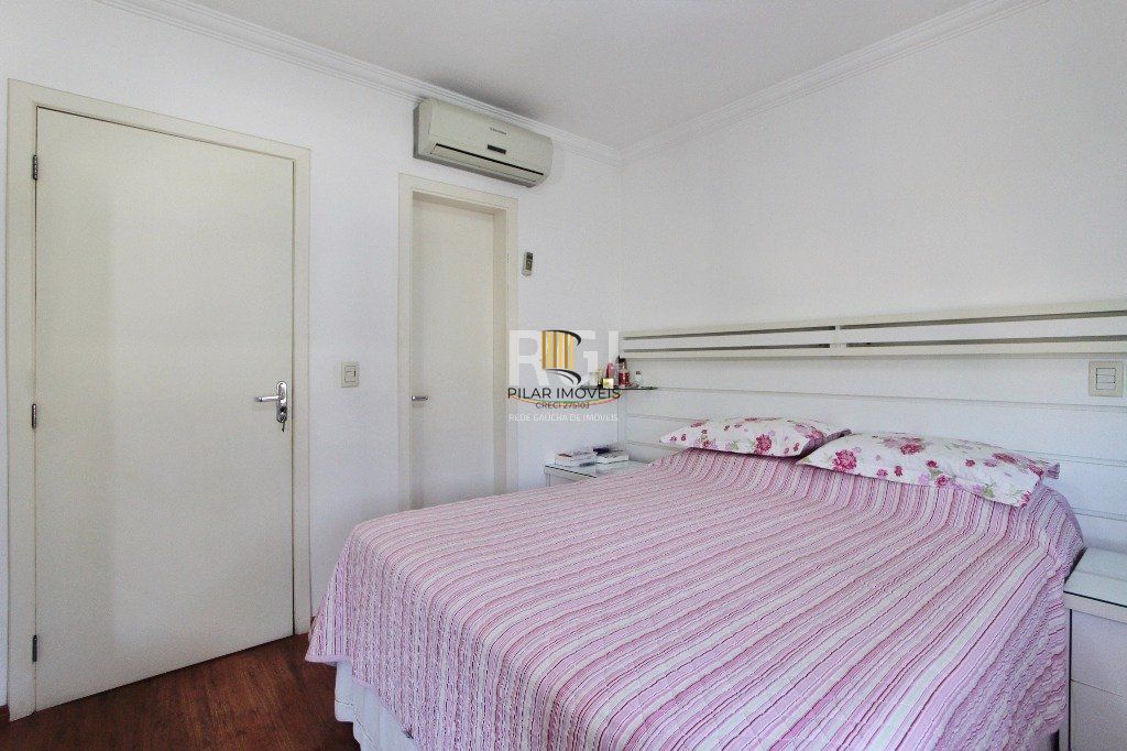 Cobertura para Venda - 177.81m², 3 dormitórios, sendo 1 suites, 1 vaga - Teresópolis