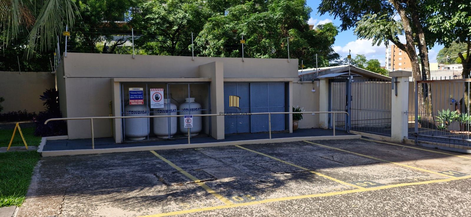 Apartamento de 2 dormitórios no teresopolis