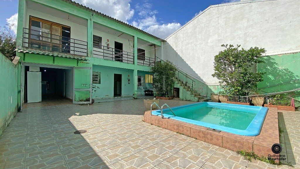 Casa para Venda - 400m², 5 dormitórios, sendo 1 suites, 3 vagas - Jardim Itu Sabará