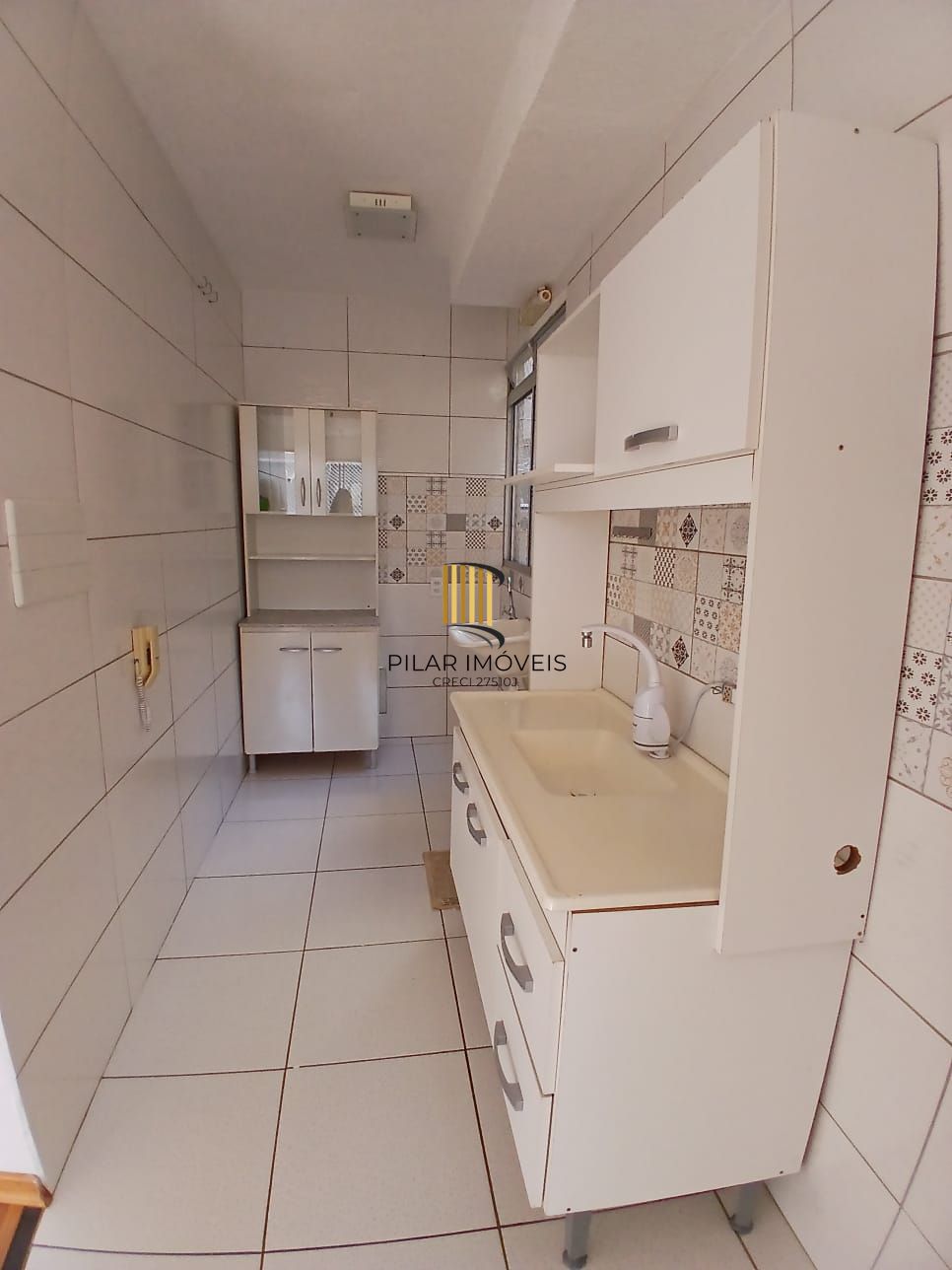 Apartamento 2 dormitórios I 1 vaga de garagem I Bairro Cavalhada