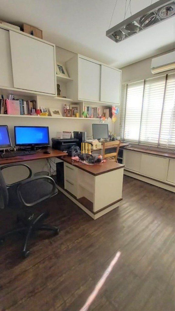 Casa para Venda - 165m², 3 dormitórios, sendo 3 suites, 1 vaga - Hípica