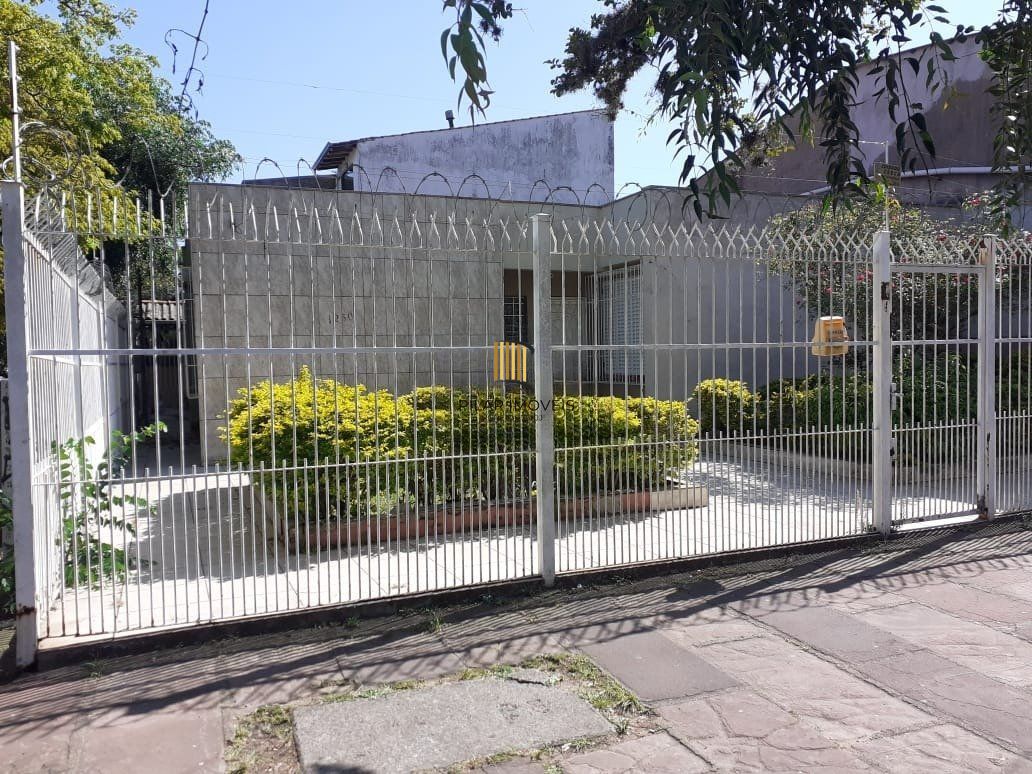Casa com 3 quartos, 4 vagas e 159m² - Rua General Caldwell - Menino Deus, Porto Alegre