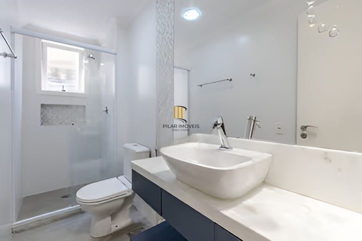 Apartamento de 2 dormitorios à venda em Bela Vista, Porto Alegre.