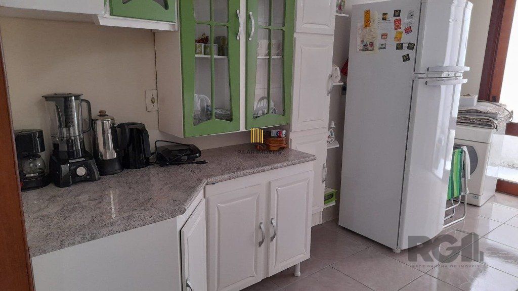 Casa em condomínio, 81m², 3 dormitórios, 2 vagas no bairro Espírito Santo