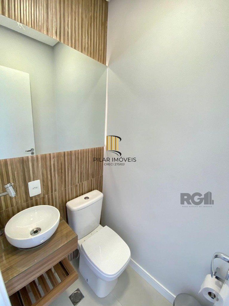 Casa 3 dormitórios no bairro Teresópolis