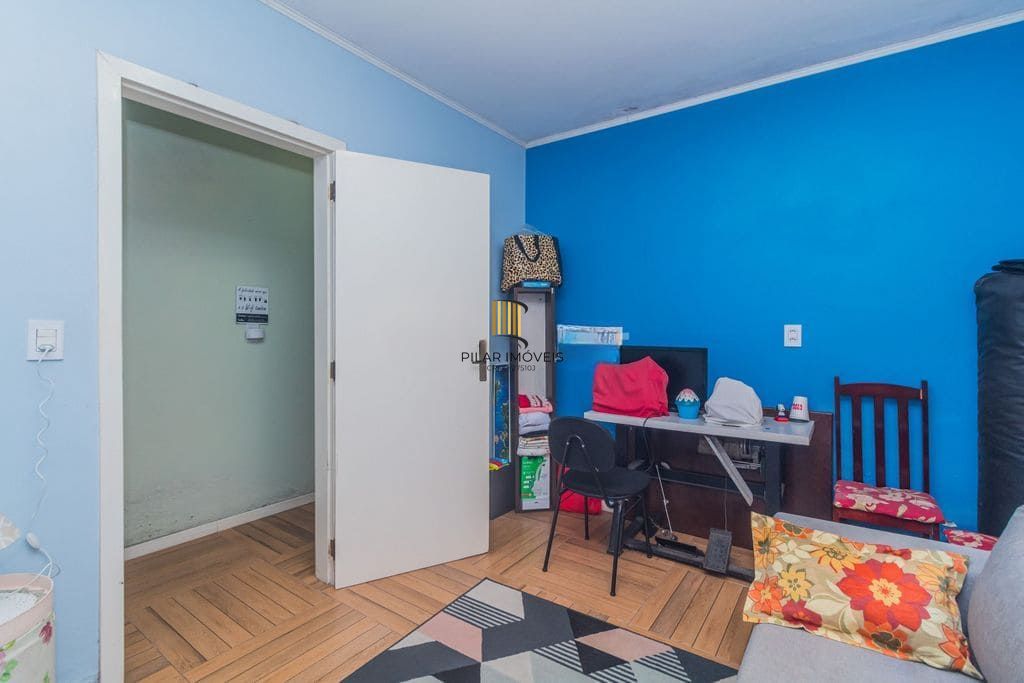 Casa 3 dormitórios à venda no Bairro Passo das Pedras