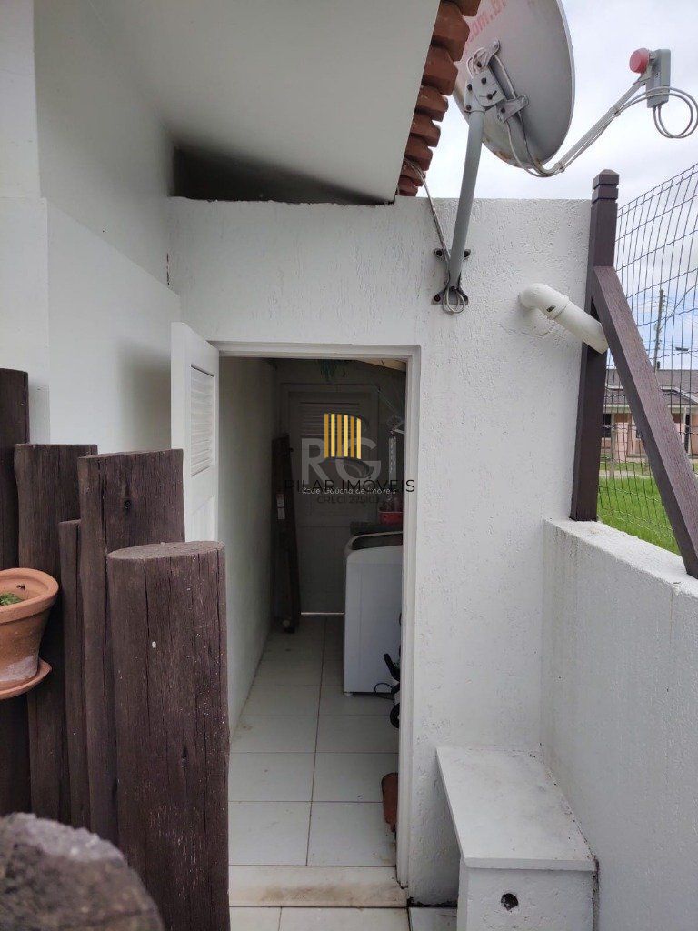 Casa para Venda - 160.78m², 4 dormitórios, sendo 2 suites, 5 vagas - Centro