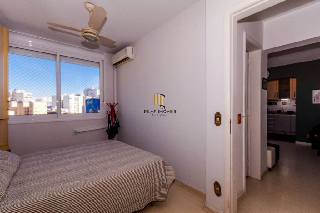 Cobertura 2 dormitórios à venda Avenida Alberto Bins, Floresta - Porto Alegre