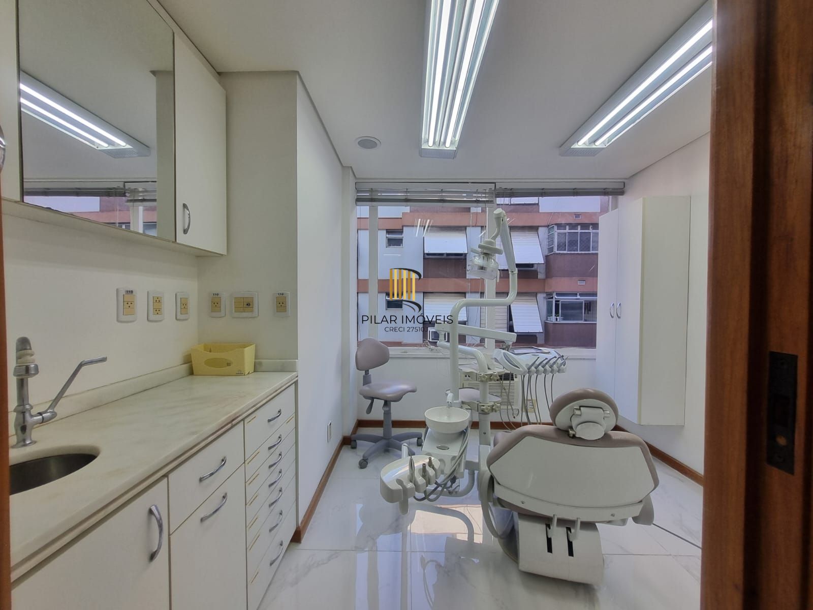 Sala Comercial no bairro Menino Deus - Pilar Imóveis