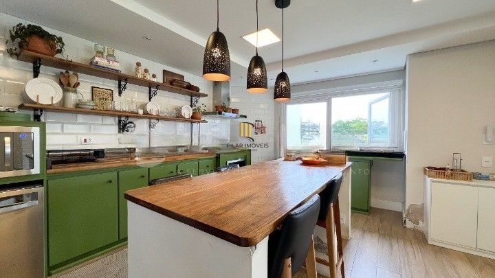Casa 4 dormitórios no bairro Jardim Itu
