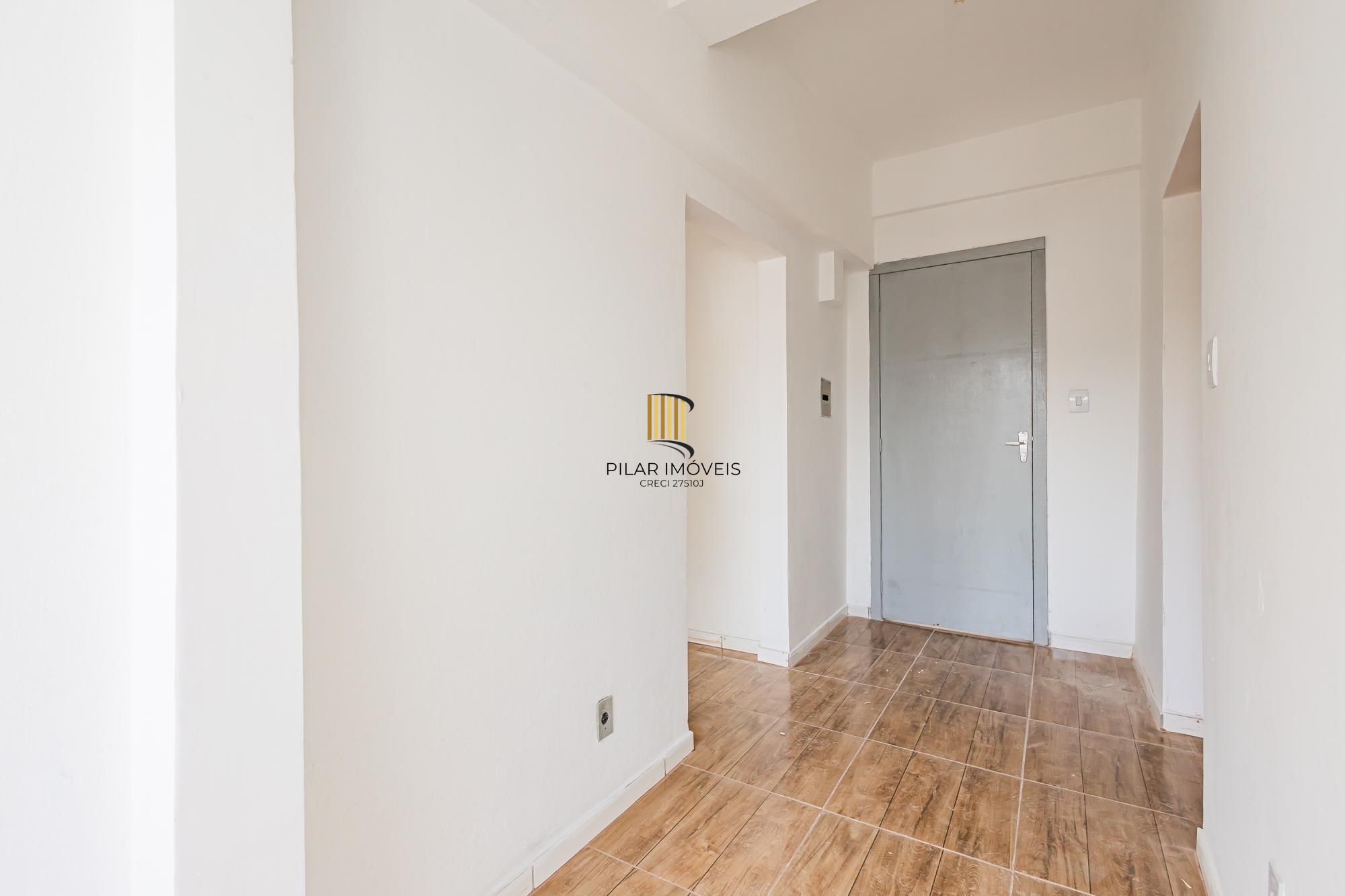 Apartamento 1 dorm à venda Rua São Carlos, Floresta - Porto Alegre