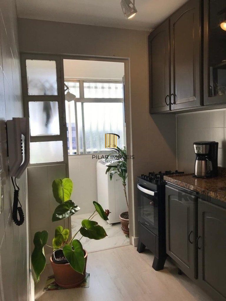 Apartamento 58m² - 2 dormitórios e 1 vaga no bairro Santa Maria Goretti