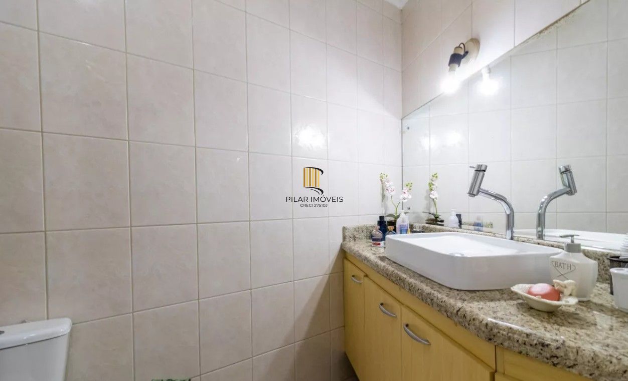 Casa 3 dormitórios Bairro Nonoai Porto Alegre