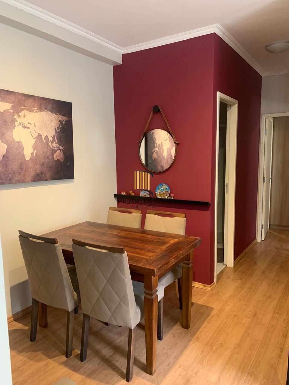 Apartamento de 2 dormitórios com 1 vaga de garagem escriturada, na Rua Dom Vital, Bairro Glória.