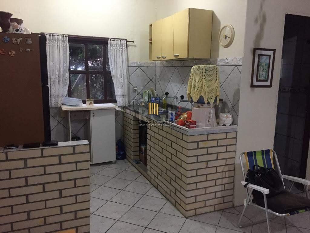 Casa para Venda - 600m², 3 dormitórios, 1 vaga - Interpraias