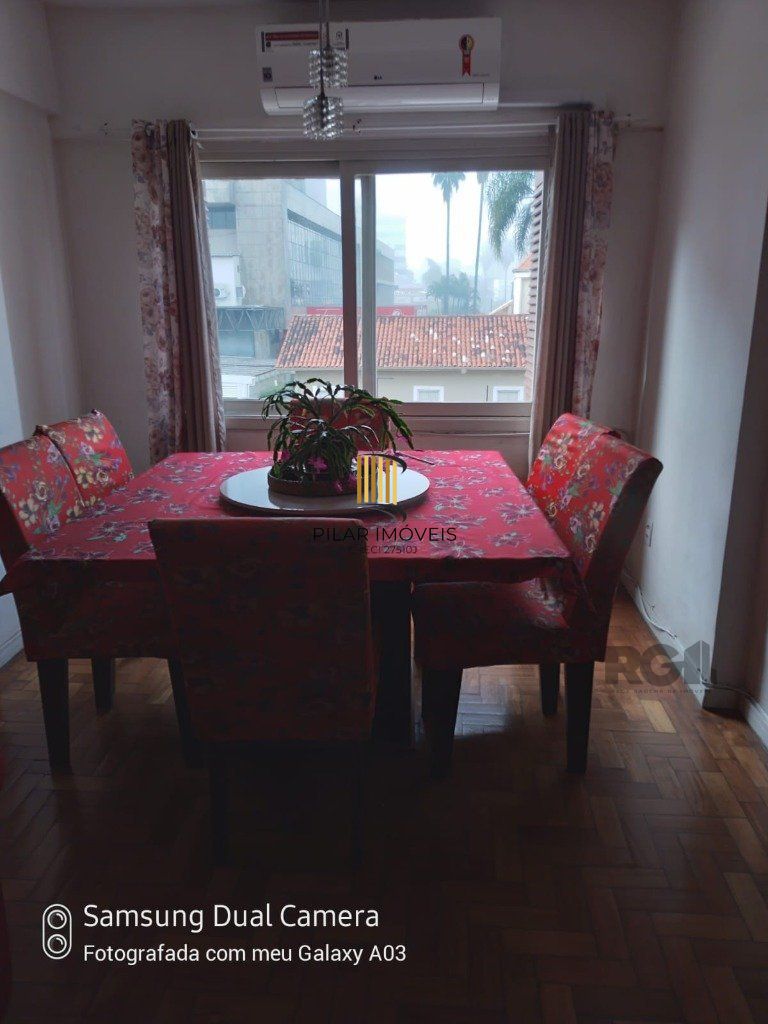 Apartamento 2 dormitórios no bairro Menino Deus