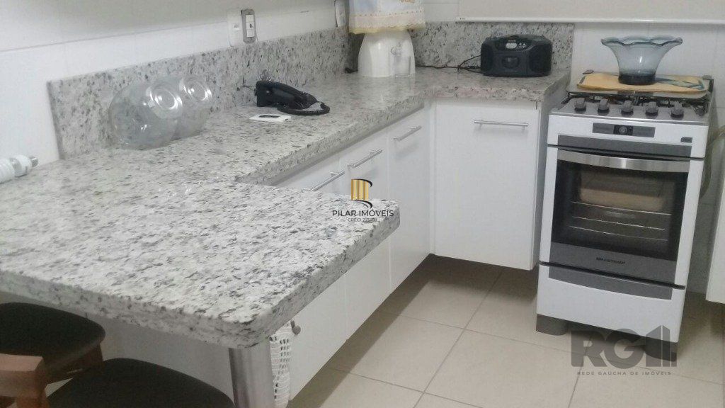 Casa 4 Dormitório(s) Bairro Curumim