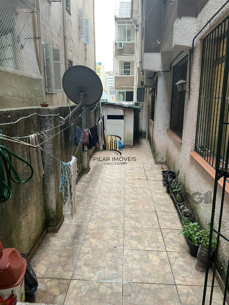 Apartamento térreo 73,62m², 2 dormitórios no Centro Histórico