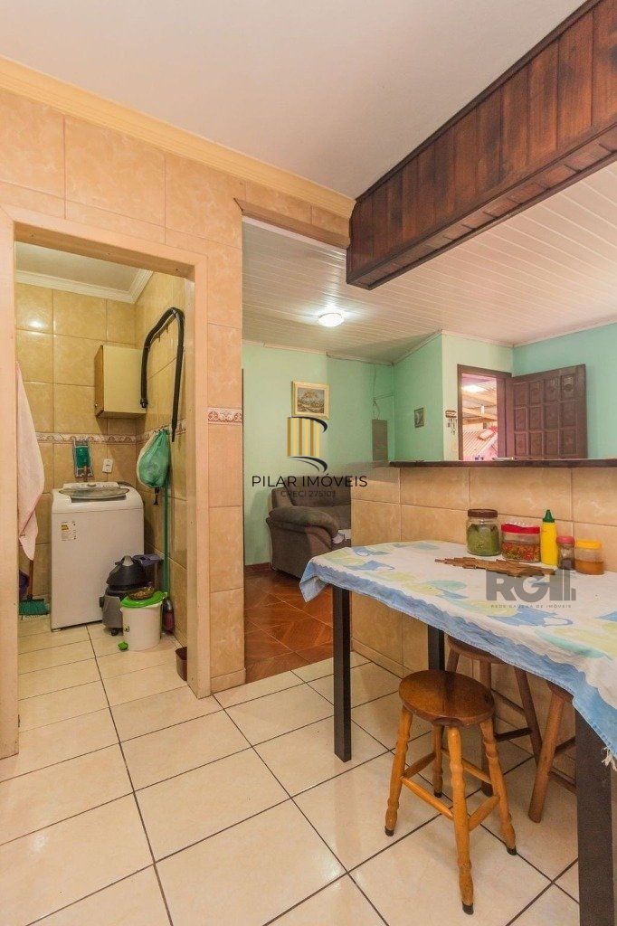 Casa com 4 dormitórios no bairro Santa Maria Goretti