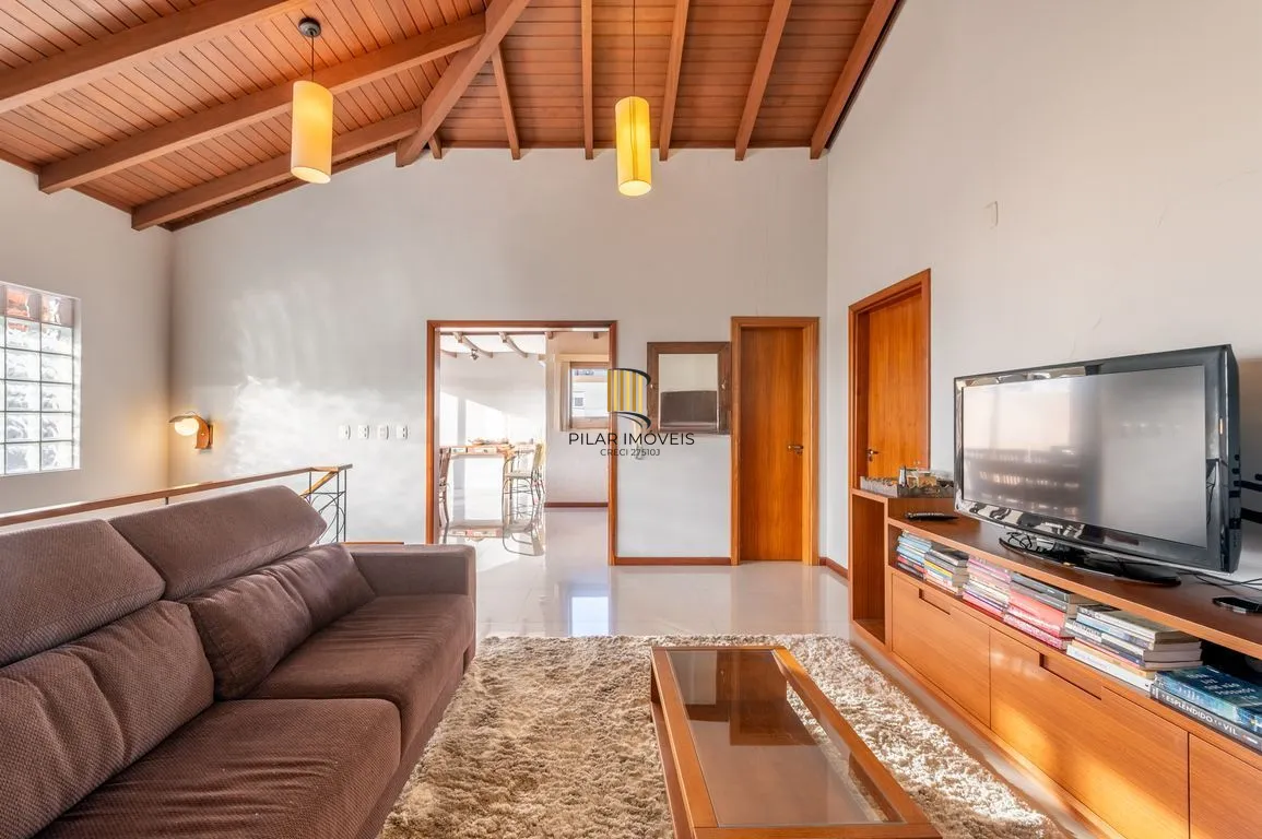 Apartamento de 4 dormitorios á Venda no Passo da Areia - Porto Alegre