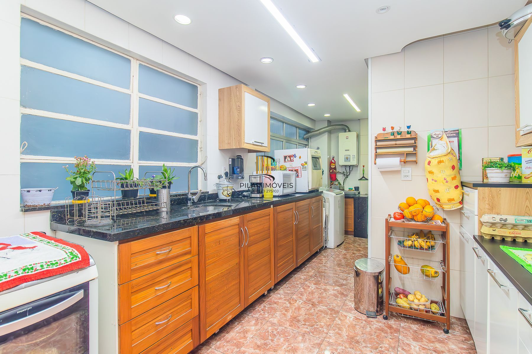 Apartamento para Venda - 103m², 3 dormitórios, sendo 1 suites, 1 vaga - Centro