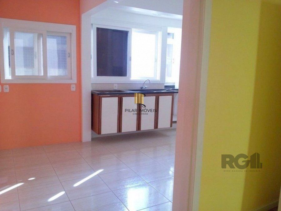 Apartamento 102m² - 3 dormitórios, 2 banheiros no bairro Rio Branco
