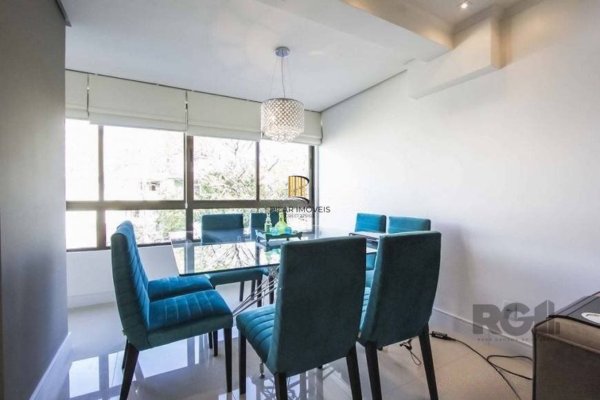 Apartamento para Venda - 78.39m², 2 dormitórios, sendo 1 suites, 1 vaga - Petrópolis