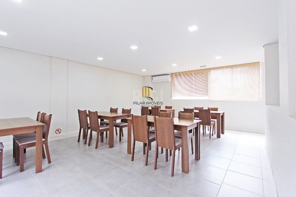 Apartamento para Venda - 75.43m², 1 dormitório, 2 vagas - Santo Antonio