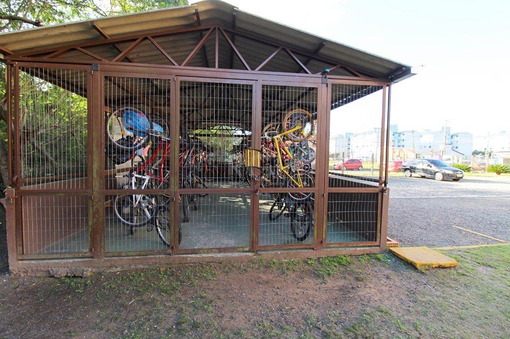 Apartamento 2 dormitórios no bairro Rubem Berta